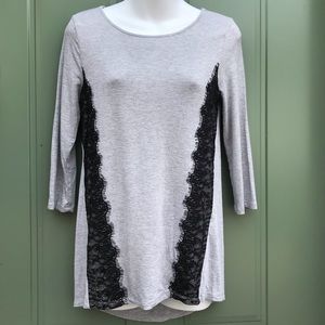 White House Black Market hi-lo t